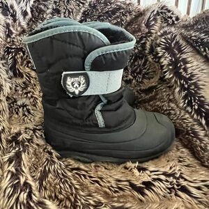 Kamik Black and Gray Faux Fur Boots